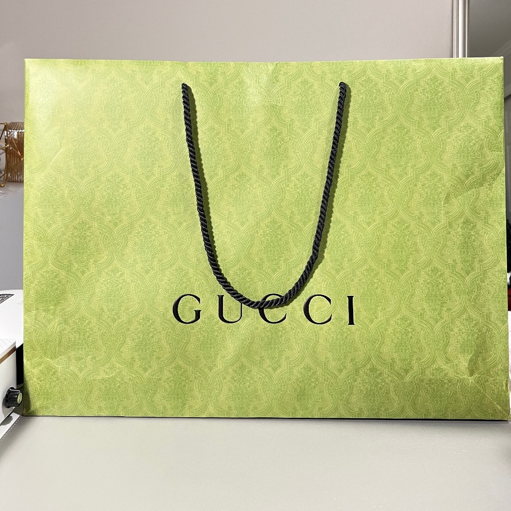 [All for$6-20 ]Gucci large green paper gift shopping bag
